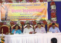 Seminar - Dept. of Economics (16)
